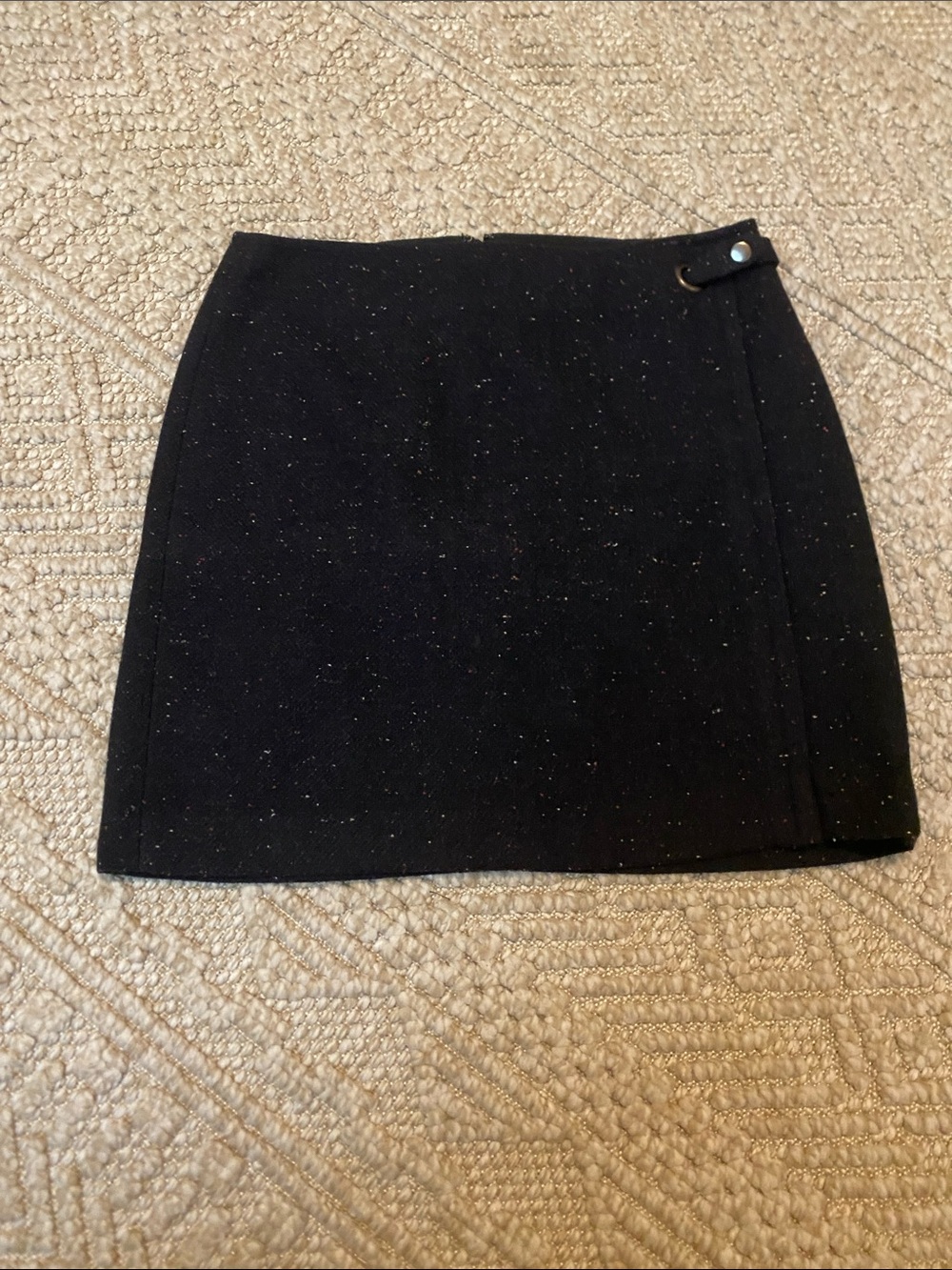 Banana Republic Classic Dark Blue Wool Mini Skirt with Subtle Colorful Flecks